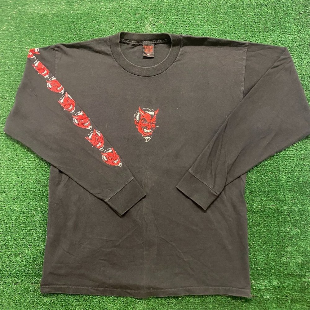 Fashion Victim Devil Vintage 90s Punk T-Shirt